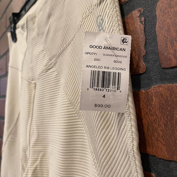 Good American Angled Ribbed Leggings NWT Size 4/XL - Picture 6 of 8